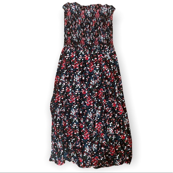 Lulus Dresses & Skirts - Lulu’s Strapless Black Dress with Floral Print NWOT